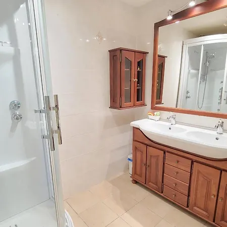 Semesterbostad Domaine Rey Loubersan