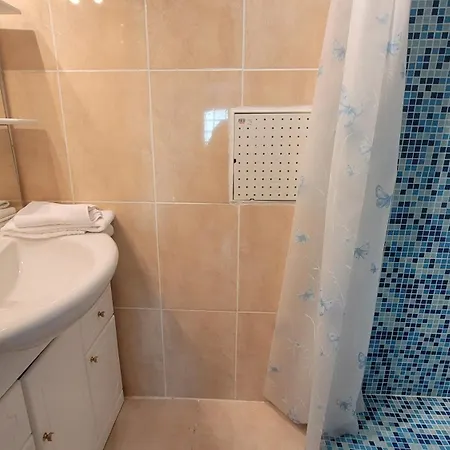 Semesterbostad Domaine Rey *