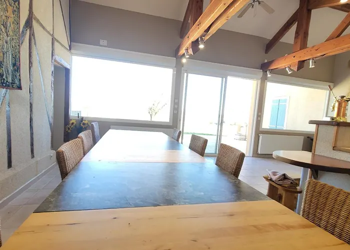 Domaine Rey Дом отдыха Loubersan